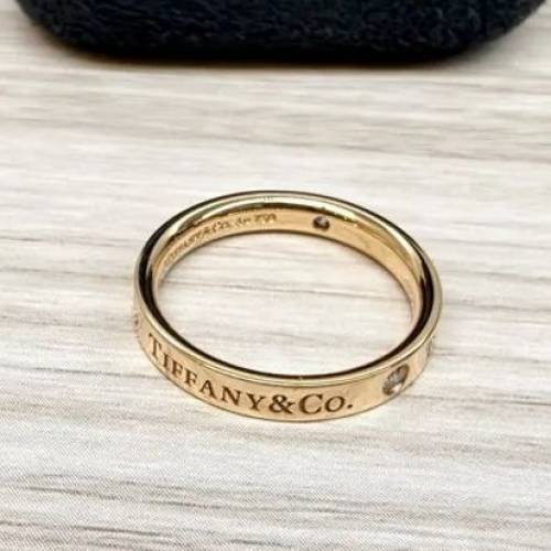 Tiffany & Co 三鑽戒指