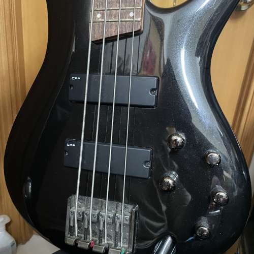 Ibanez SR300 Electric Bass (閃黑配色)｜主動式 3-Band EQ｜手感極佳入門/進階首選