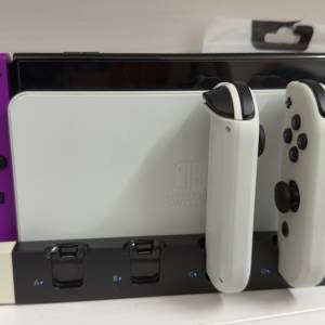 OLED SWITCH 1 FULL SET加一對手制連3隻games