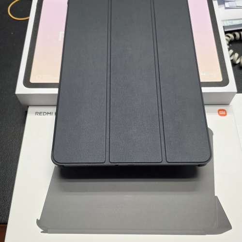REDMI pad 2 PRO (6+128G) 行貨有保用，99.9% 新，只用了幾天，有盒全齊，全新一樣,
