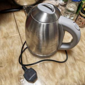 MATSUSHO 1500w 電熱水壺