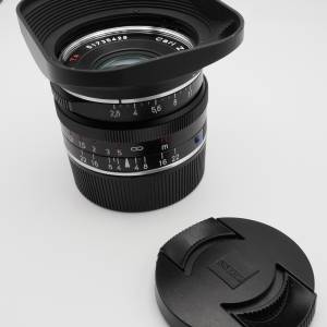 Carl Zeiss 35mm C Biogon T* F2.8 ZM for Leica M mount