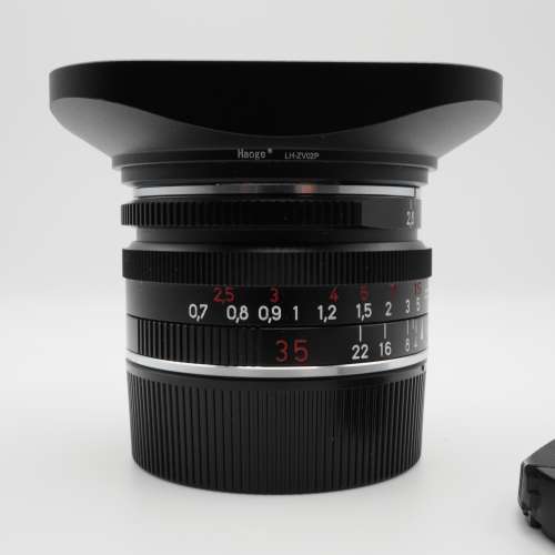 Carl Zeiss 35mm C Biogon T* F2.8 ZM for Leica M mount
