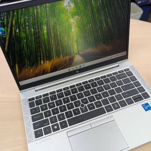 90%新 HP EliteBook 840 G8 14吋  i5-1145G7 256GB SSD 16GB RAM Windows 11 PRO