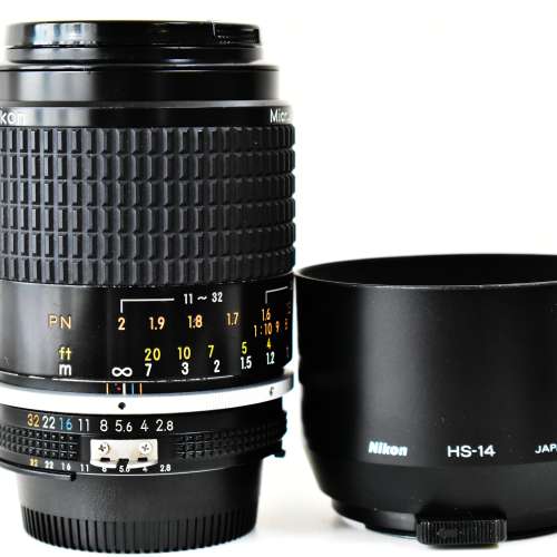 Nikon Ais 105mm f2.8 Micro-Nikkor  原廠 HS-14金屬遮光罩
