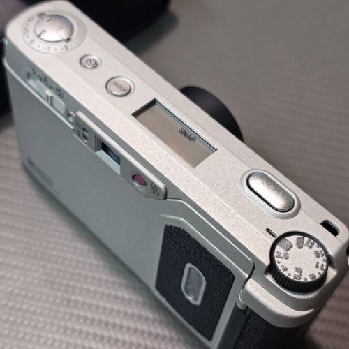 RICOH GR1V