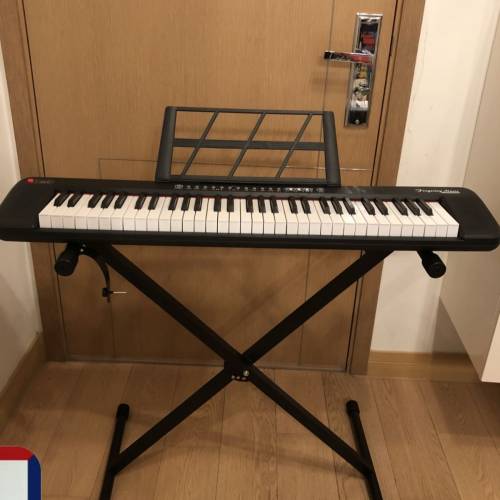 全新電子琴 new electronic piano