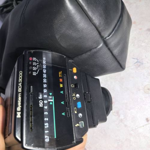 美科Metz 32Z-2闪光灯，老款胶片机专用，带System SCA 3000热靴接口，支持TTL