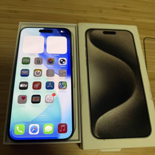 15 pro max 256GB 港版