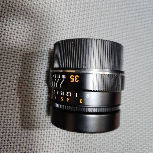 Leica summarit 35mm f2.5