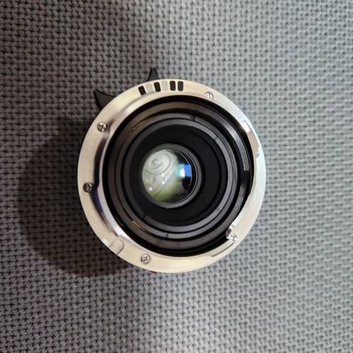 Leica summarit 35mm f2.5