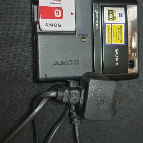 Sony Cyber-shot DSC-T200
