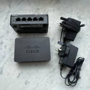 CISCO 5Ports Switch 迷你網絡交換器連火牛 2Set