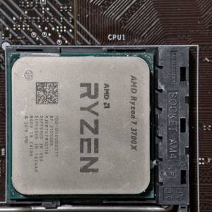 r7 3700x
