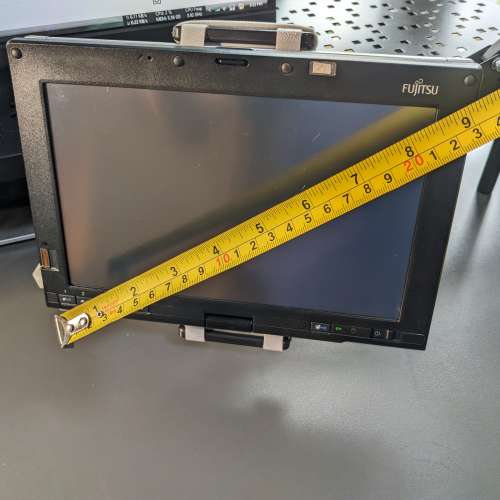 古董UMPC 富士通 P1630 Fujitsu LIfebook (壞keyboard)