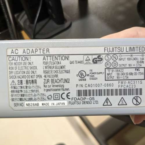 古董UMPC 富士通 P1630 Fujitsu LIfebook (壞keyboard)