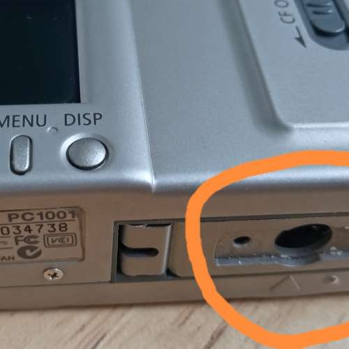 壞Canon Digital IXUS數位相機(因無電池無法開機測試)