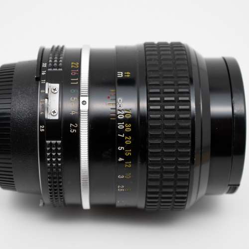 Nikon 105mm f/2.5 AI 鏡頭
