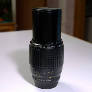 SMC Pentax-A Macro 100mm f/2.8 全金屬鏡身.對焦行程長且阻尼感細膩.極度適合精確...
