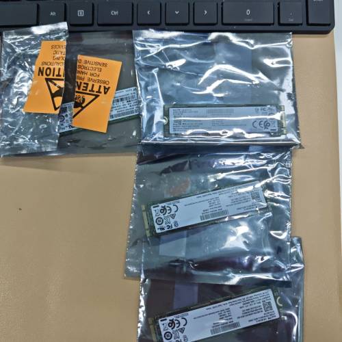 SSD  SATA M.2 256GB