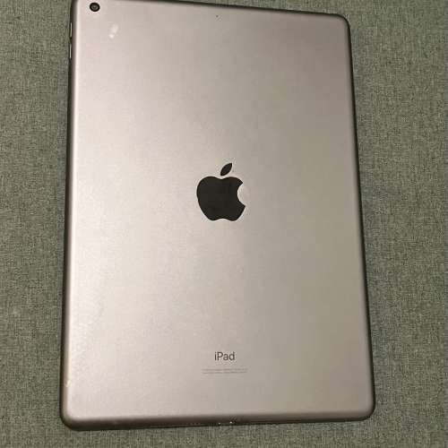 Apple ipad 8 32gb WiFi (平板電腦 Tablet 蘋果）