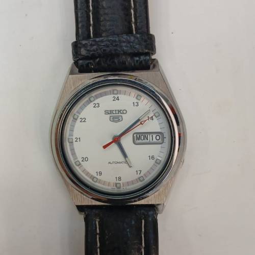 罕有全新Vintage 1990 Seiko5 7S26-8760 Automatic Watch W/ Leather Strap