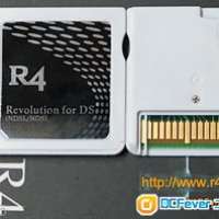 R4 卡 for NDS NDSL 二手 ,不包SＤ 卡，不包遊戲