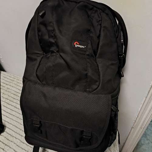 Lowepro Fastpack 200背囊相機袋