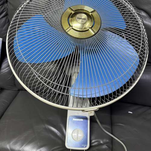Panasonic 樂聲牌16寸掛牆風扇，已清洗乾淨，100 ％全正常常