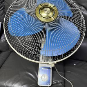 Panasonic 樂聲牌16寸掛牆風扇，已清洗乾淨，100 ％全正常常