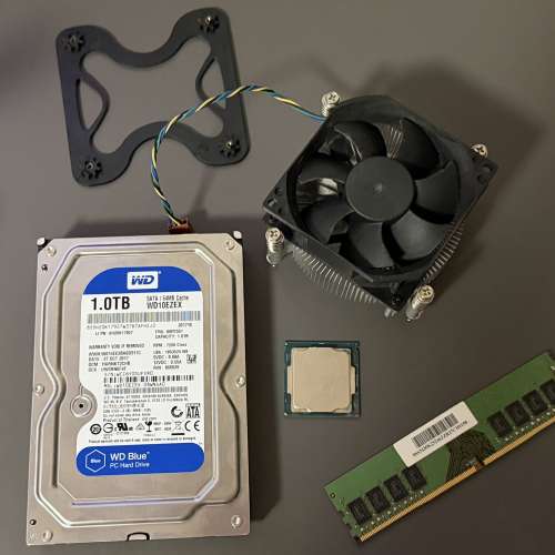 i5 7400 + 8GB DDR4 2400 + WD Blue 1TB + Cooler