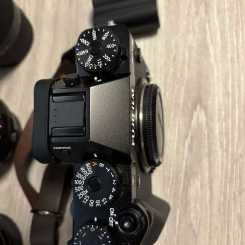 FUJIFILM X-T5 XT5 X T5 富士靚色 新淨 camera body