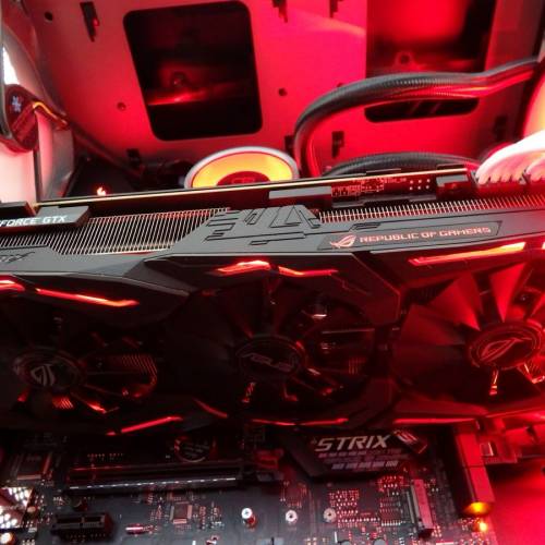 ASUS ROG 1080Ti 11GB