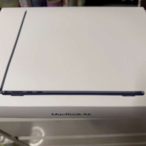 MacBooK Air (M5 13 inch)
