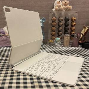 Apple iPad Air Magic Keyboard 11吋 白色 行貨 99%新 全新一樣 蘋果專門店買入$209...