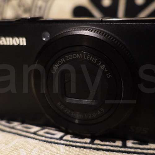 大熱CCD機王 日本制造 港行全套有盒 Canon PowerShot S95 Digital Camera f/2.0大...