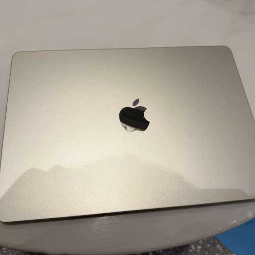 MacBook Air 13" M3 8-Core CPU 10-Core GPU 16/512GB