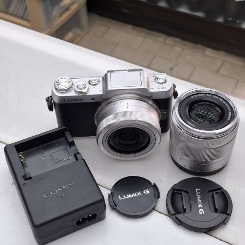 PANASONIC LIMIX GF8 + 12-32MM F3.5-5.6 ASPH O.I.S + 35-100MM F4-5.6 ASPH O.I.S