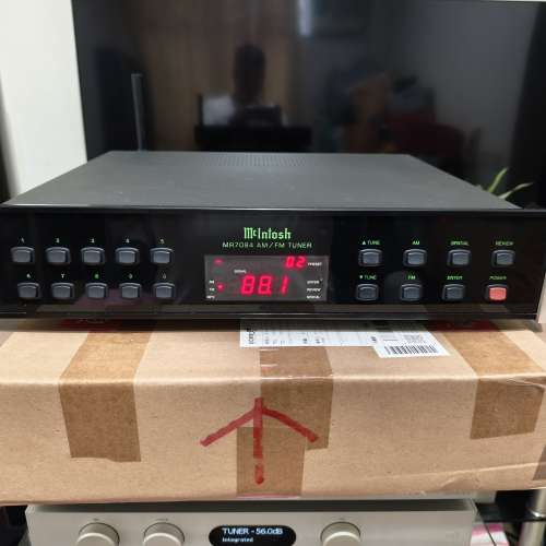McIntosh MR7084 AM/FM Tuner