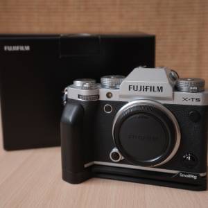 FUJIFILM X-T5 XT5 X T5 富士靚色 新淨連 L 架