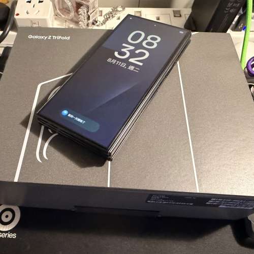 Samsung Galaxy Z TriFold  16 + 1T