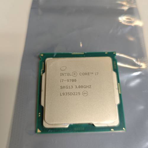 Intel i7-9700