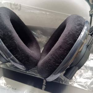 AKG K702 99%新