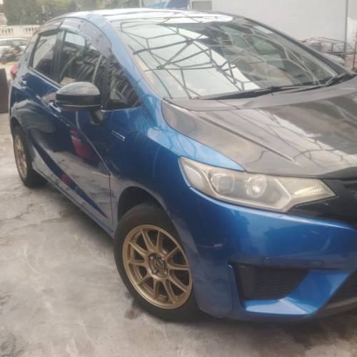 Honda fit hybrid