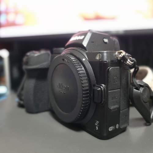 Nikon Z5