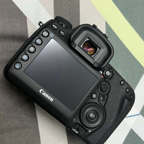 Canon EOS 5D Mark IV