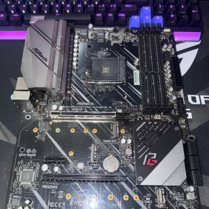 ASRock X570 Phantom Gaming 4 主機板