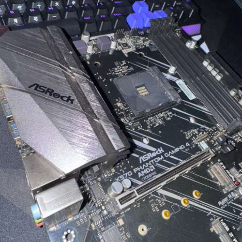 ASRock X570 Phantom Gaming 4 主機板