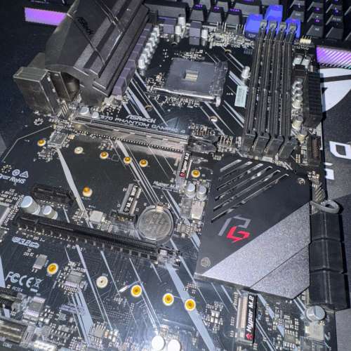 ASRock X570 Phantom Gaming 4 主機板