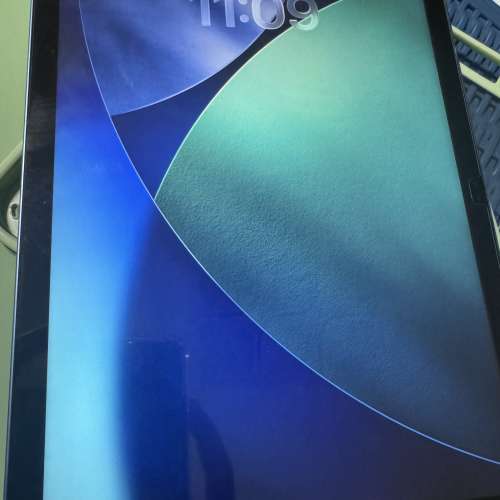 二手 IPad 10代 256GB WiFi + Cellular 九成新